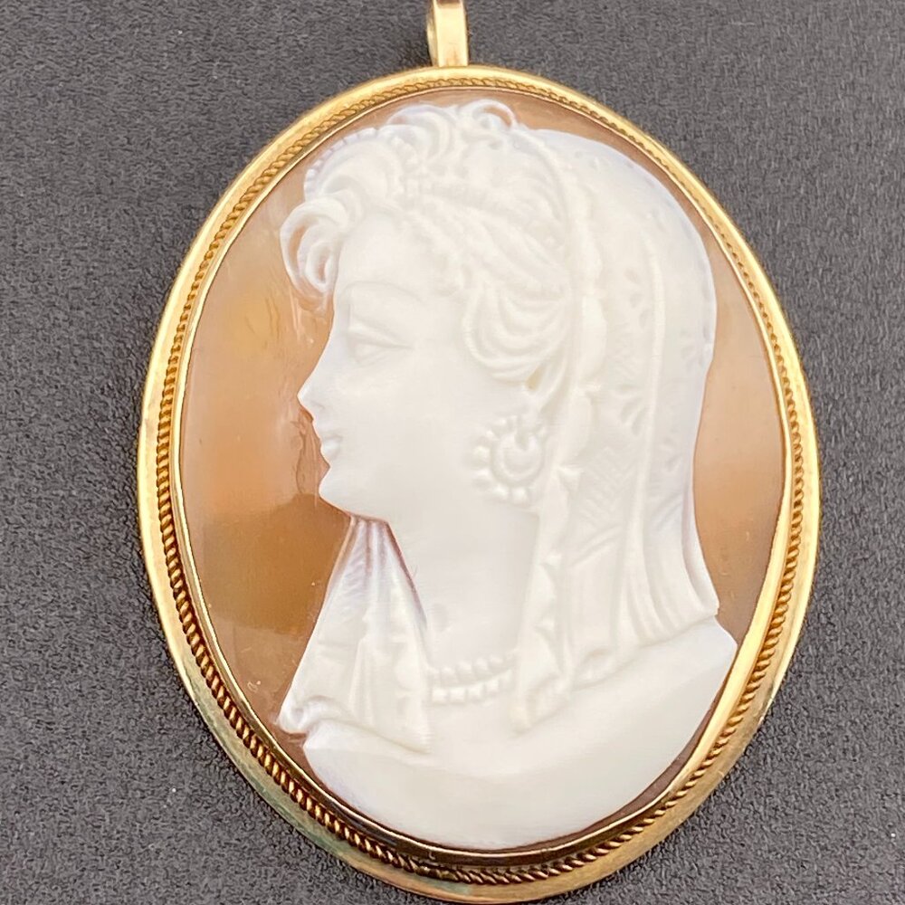 14k Gold Left Facing 1.49" Hand Carved Cameo Brooch Pin Pendant Authentic 6.7gm